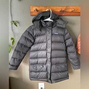 Girls Patagonia Winter Parka M(10)
